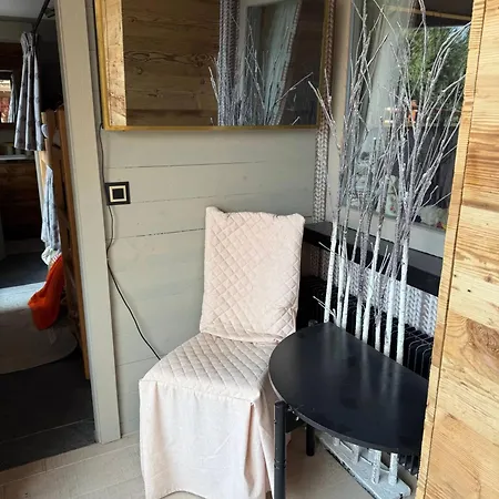 Apartment Spacious 3-bedroom In